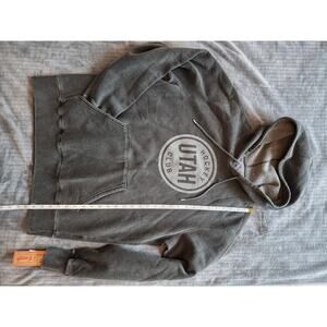 Utah Hockey Club Hoodie Unisex Size M Gray Fanatics NHL Pullover Sweatshirt NWT